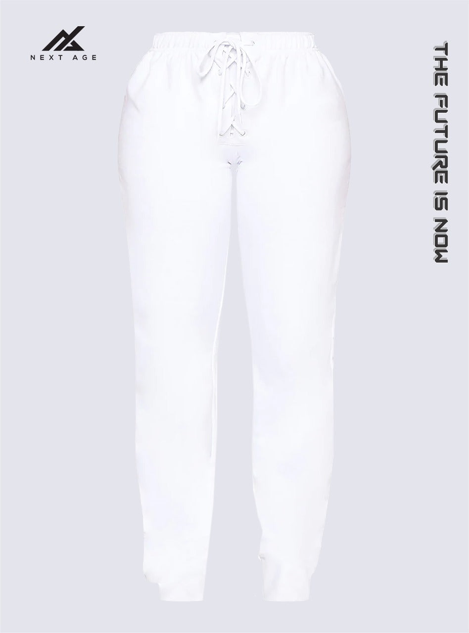 WHITE LACE TROUSER